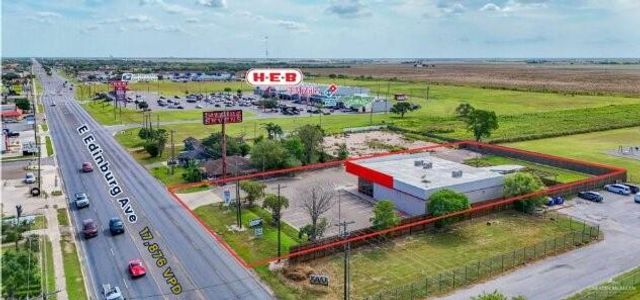 412 E Edinburg Avenue, Elsa, TX 78543