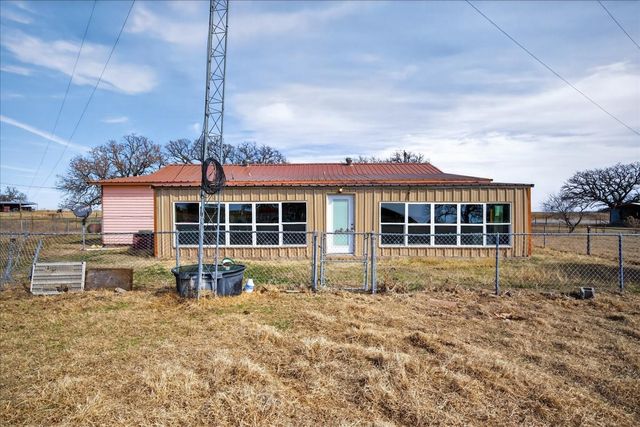 900 Fm 2921, De Leon, TX 76444