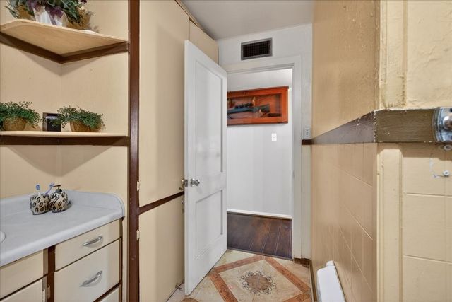 900 Fm 2921, De Leon, TX 76444