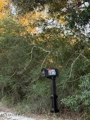 6813 Belle Fontaine Drive, Ocean Springs, MS 39564