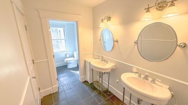 5 Walnut Street, Lexington, MA 02421