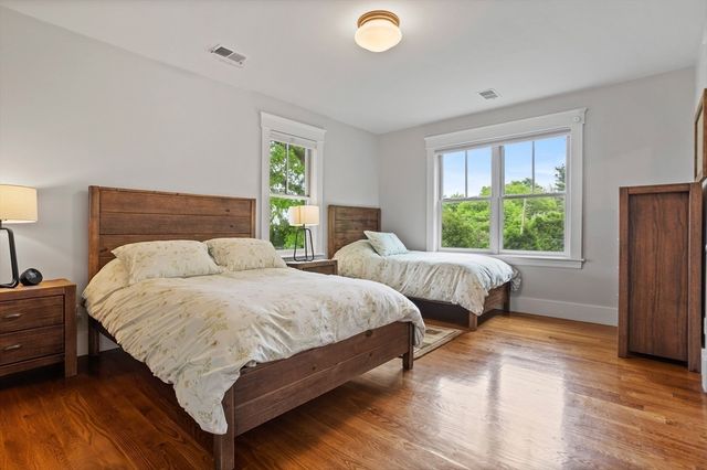 5 Walnut Street, Lexington, MA 02421