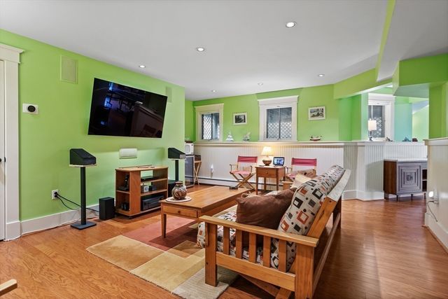 5 Walnut Street, Lexington, MA 02421