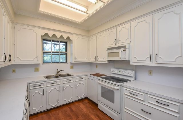 9703 Briar Forest Drive, Houston, TX 77042