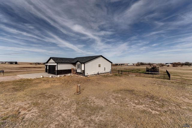 13793 CONESTOGA LOOP, Piedmont, SD 57769