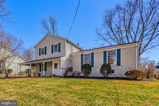 613 GOLDSBOROUGH DR, Rockville, MD 20850