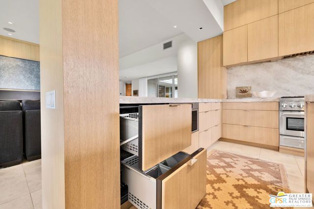 2170 S Barona Road, Palm Springs, CA 92264