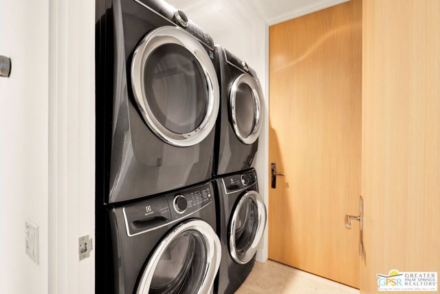 2170 S Barona Road, Palm Springs, CA 92264