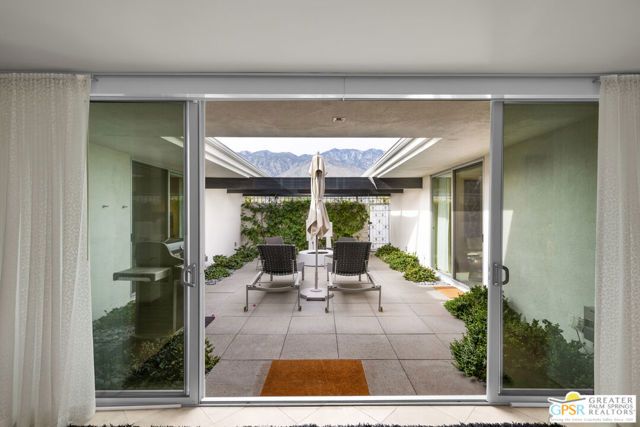 2170 S Barona Road, Palm Springs, CA 92264