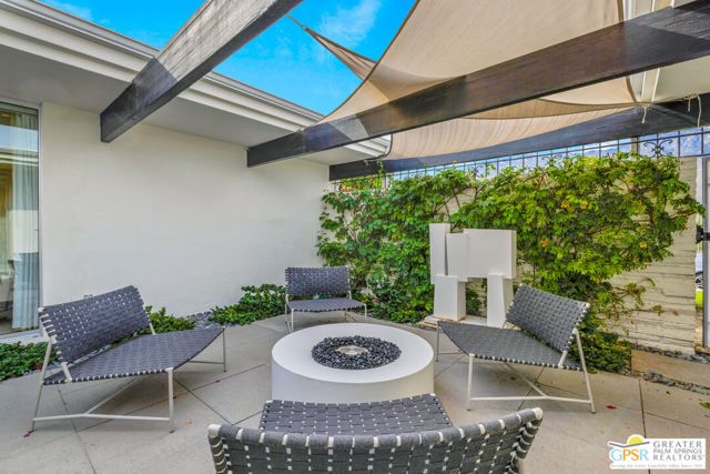 2170 S Barona Road, Palm Springs, CA 92264