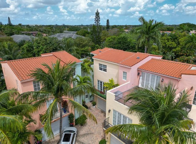 1123 NE 18th Avenue, Fort Lauderdale, FL 33304