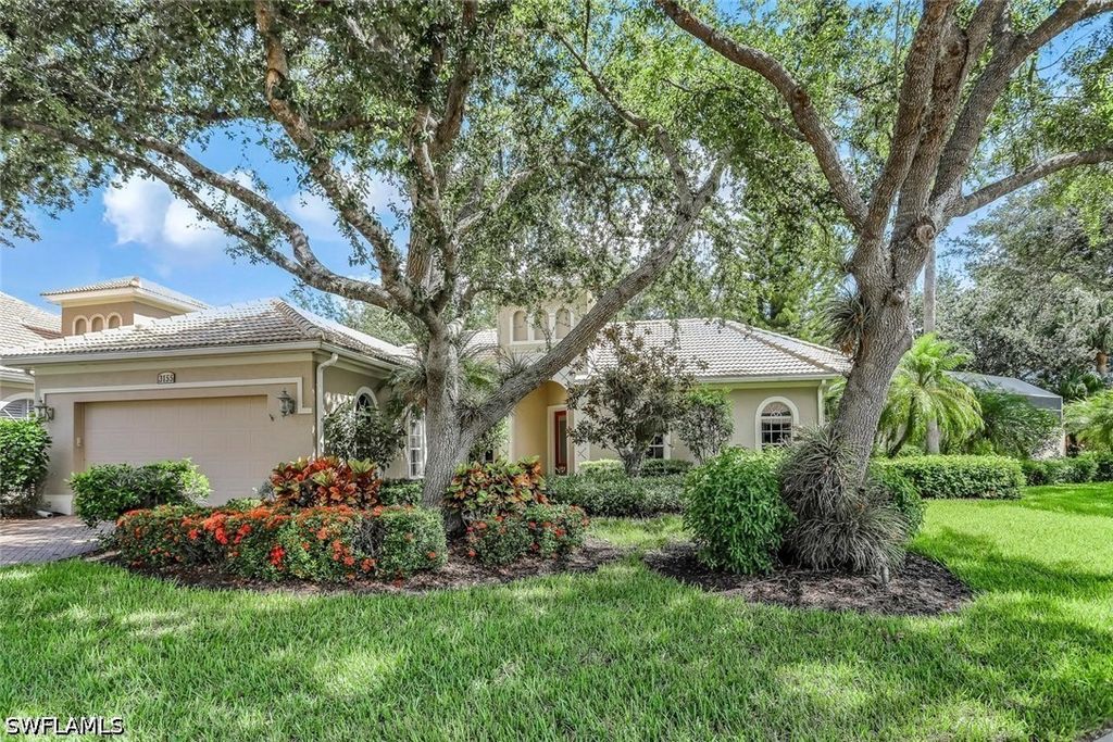 3155 Santorini CT, Naples, FL 34119