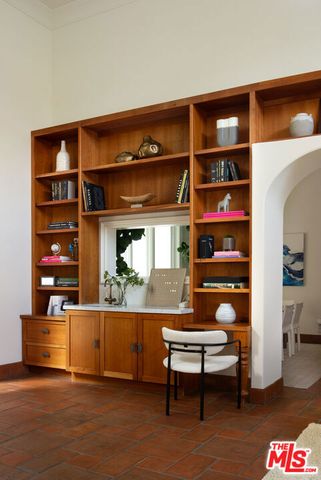 1031 Cove Way, Beverly Hills, CA 90210