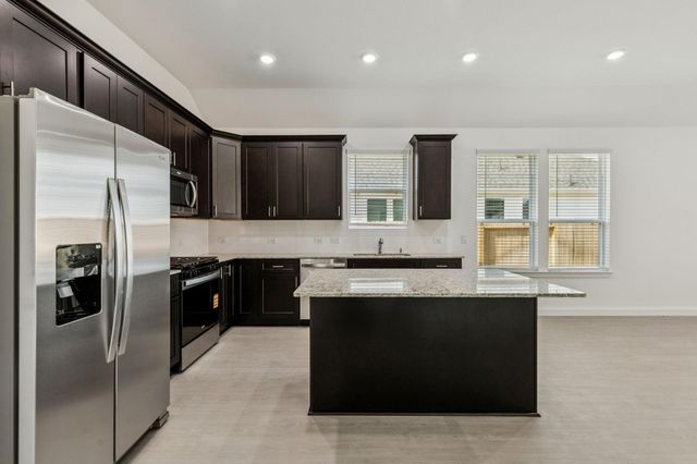6707 Alejandro Place, Baytown, TX 77523