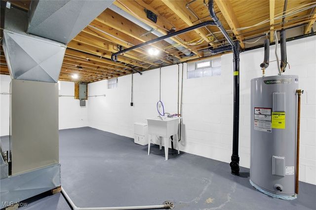 545 Snively Avenue NW, Massillon, OH 44646