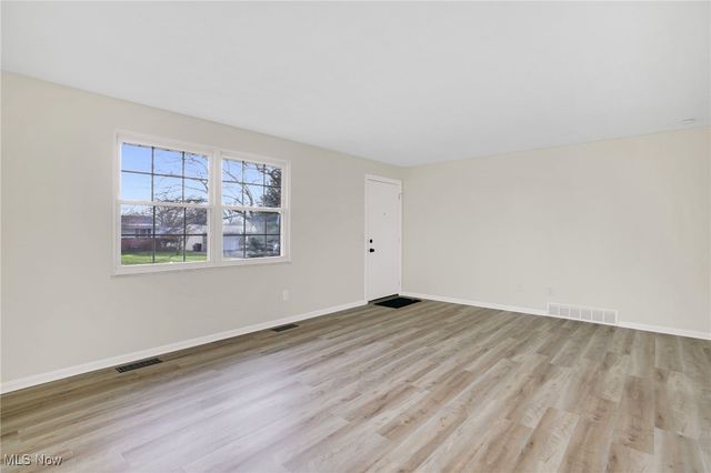 545 Snively Avenue NW, Massillon, OH 44646