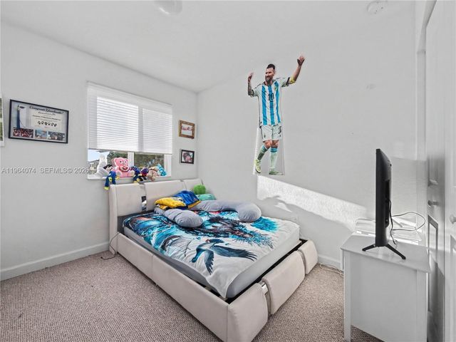 396 NW 12th Pl, Florida City, FL 33034