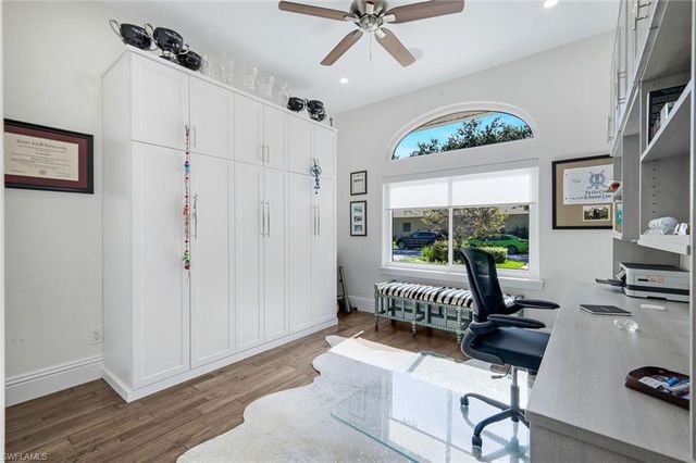 10831 Fieldfair DR, Naples, FL 34119