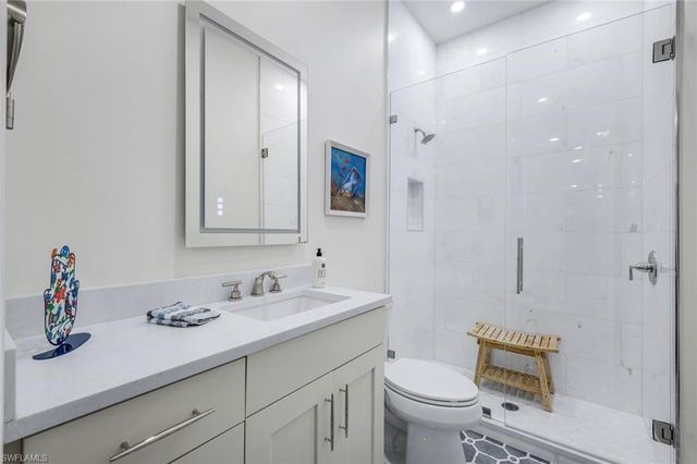 10831 Fieldfair DR, Naples, FL 34119