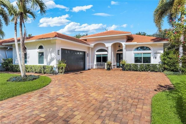 10831 Fieldfair DR, Naples, FL 34119