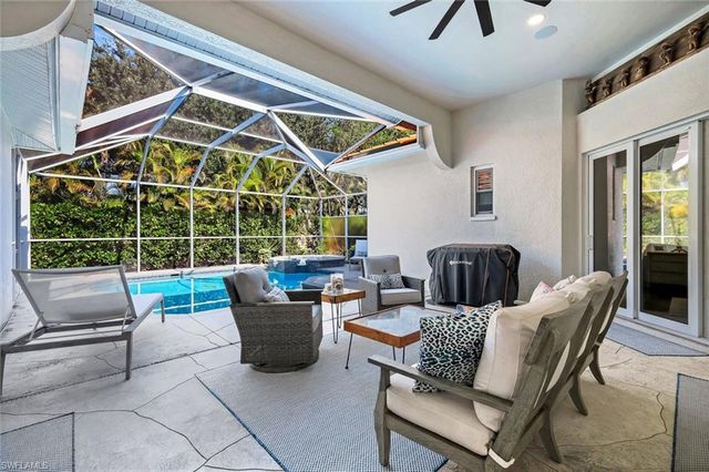 10831 Fieldfair DR, Naples, FL 34119