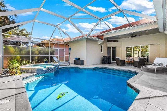 10831 Fieldfair DR, Naples, FL 34119