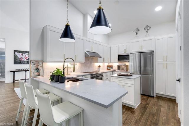10831 Fieldfair DR, Naples, FL 34119
