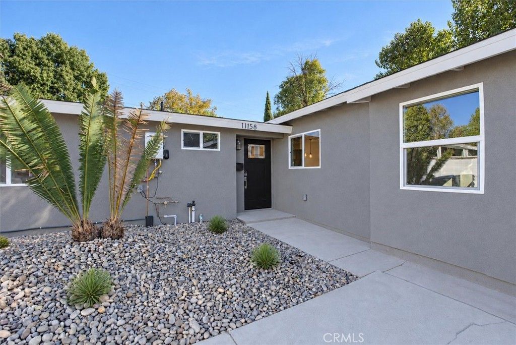 11158 Orion Ave, San Fernando, CA 91345 — exterior