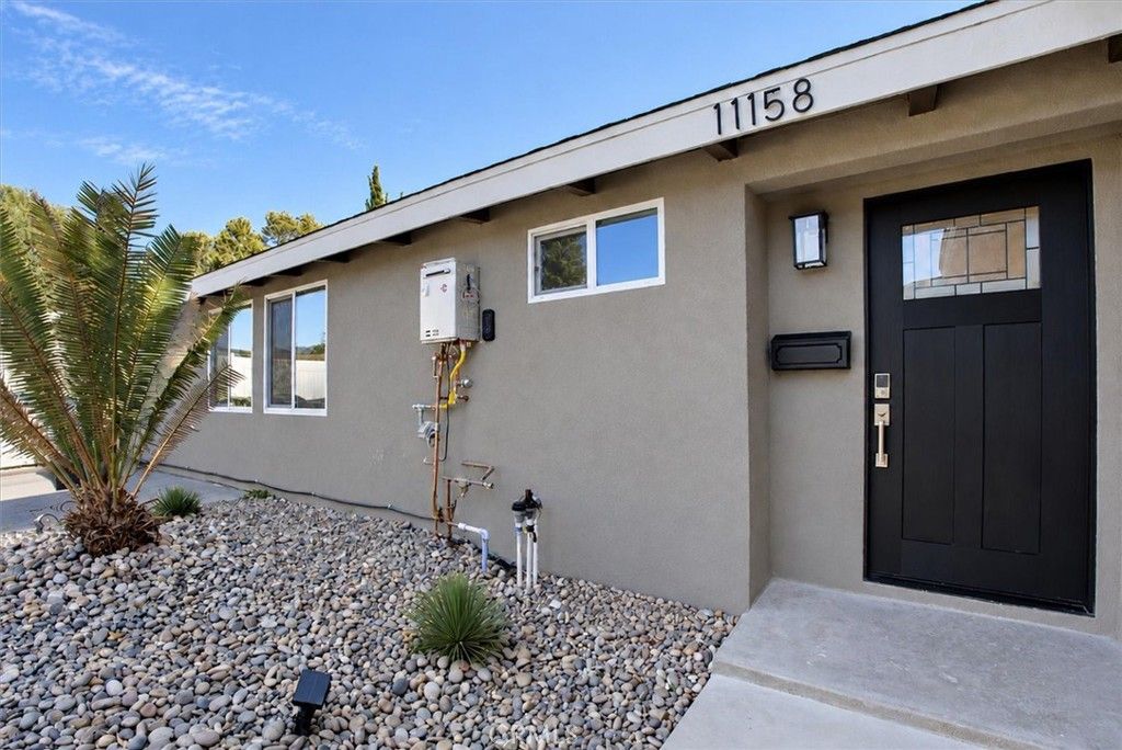 11158 Orion Ave, San Fernando, CA 91345 — photo 3