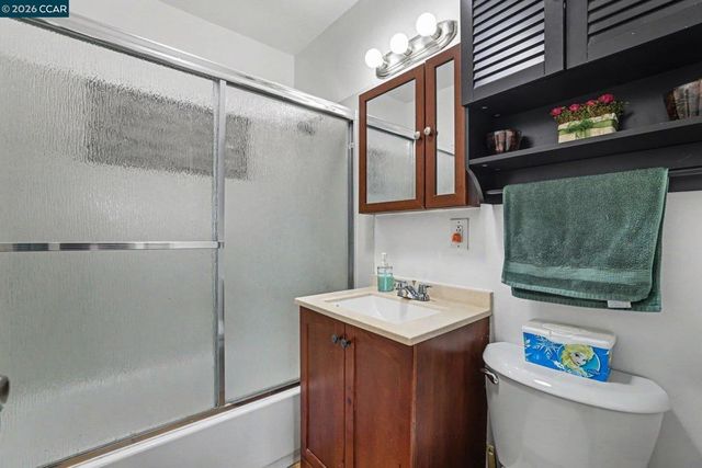 400 Ladera Dr, Vallejo, CA 94591