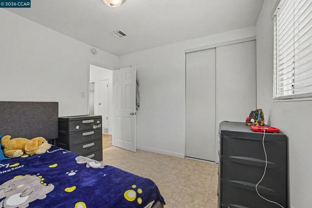 400 Ladera Dr, Vallejo, CA 94591