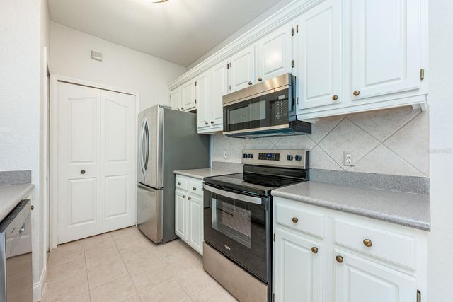 1400 LAKE SHADOW CIRCLE 10104, Maitland, FL 32751