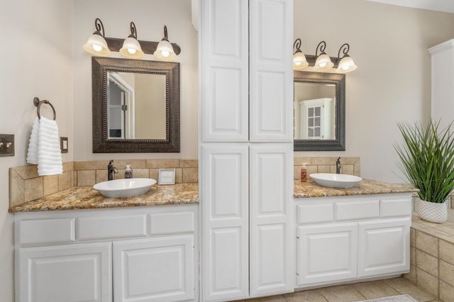 323 N Lancaster Dr, Wichita, KS 67230