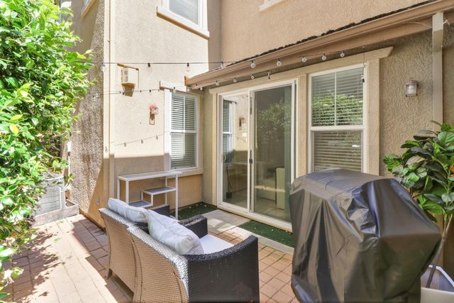 170 Wapello Cir, Sacramento, CA 95835