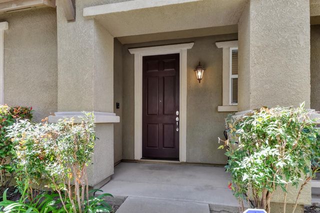 170 Wapello Cir, Sacramento, CA 95835