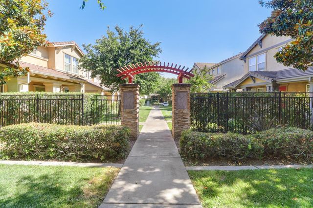170 Wapello Cir, Sacramento, CA 95835
