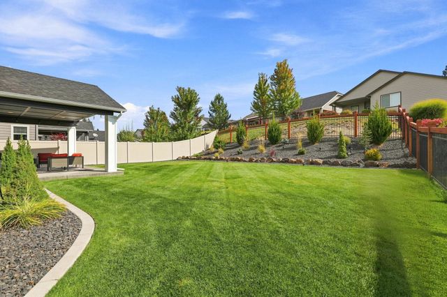 9302 N Linden Ln, Spokane, WA 99208