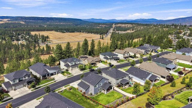 9302 N Linden Ln, Spokane, WA 99208