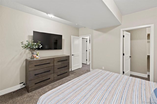 2015 Walnut Creek Court, Colorado Springs, CO 80921
