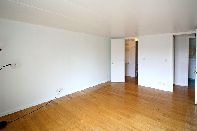 16 E Old Willow Road 405s, Prospect Heights, IL 60070