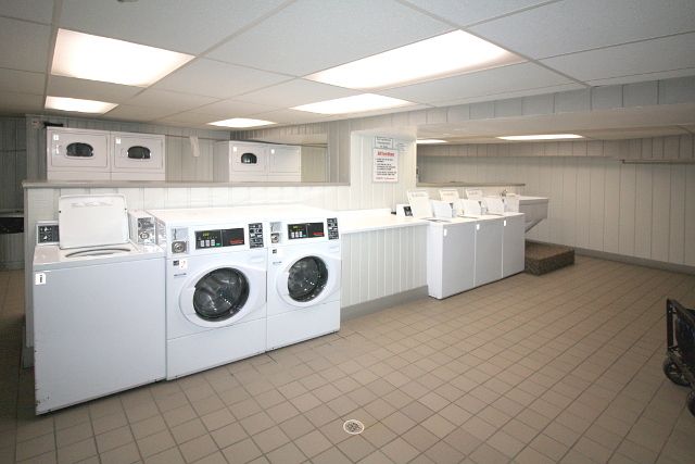 16 E Old Willow Road 405s, Prospect Heights, IL 60070