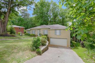 3211 Flamingo Drive, East Point, GA 30344