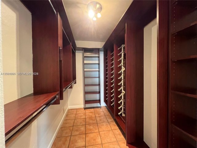 800 West Ave 808, Miami Beach, FL 33139