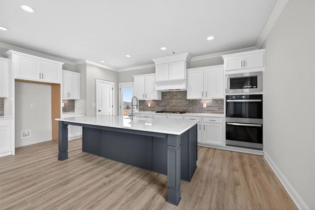 5554 Spring Street, Flowery Branch, GA 30542