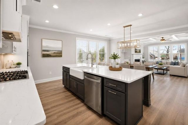 5554 Spring Street, Flowery Branch, GA 30542
