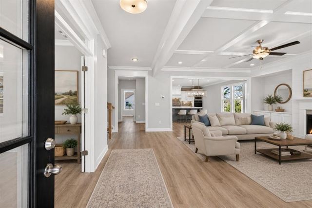 5554 Spring Street, Flowery Branch, GA 30542