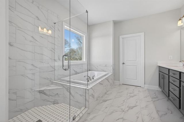 5554 Spring Street, Flowery Branch, GA 30542