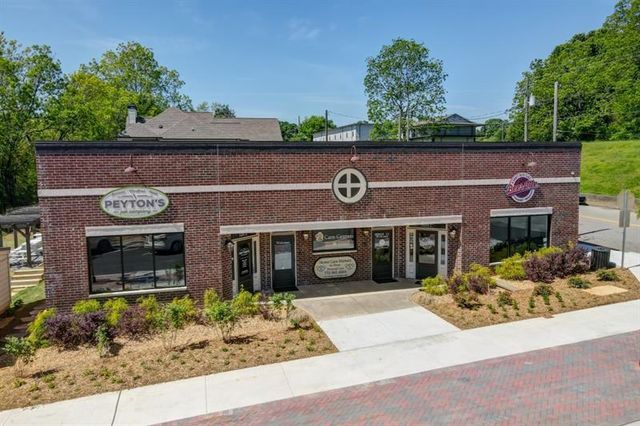 5554 Spring Street, Flowery Branch, GA 30542