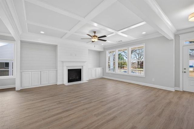 5554 Spring Street, Flowery Branch, GA 30542