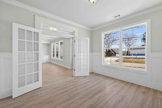 5554 Spring Street, Flowery Branch, GA 30542